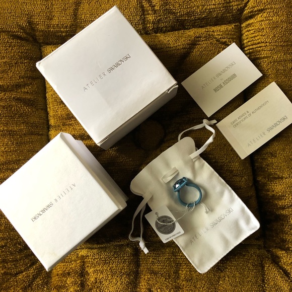 Atelier Swarovski Rosie Assoulin ring - Picture 9 of 16